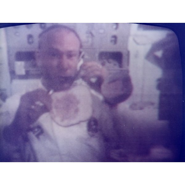 Buzz Aldrin explains how to make a sandwich! July 22, 1969