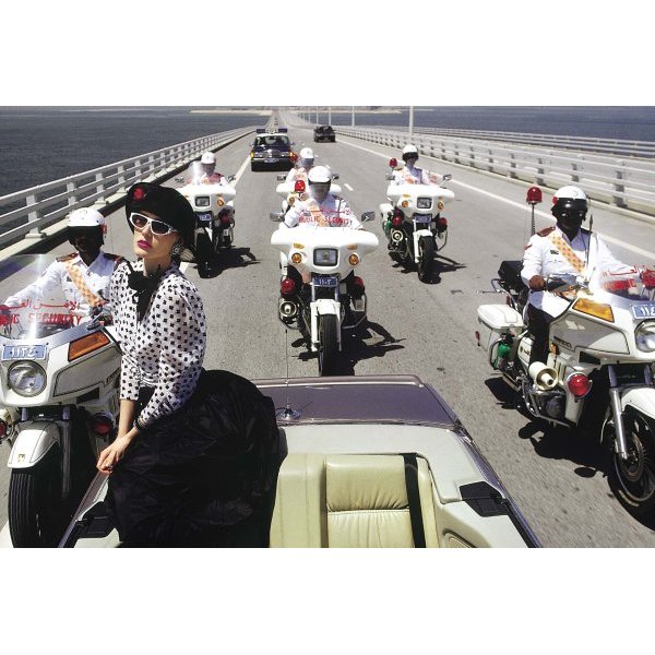 GIVENCHY - VOGUE - BARHEIN