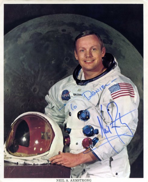 Neil ARMSTRONG portrait officiel