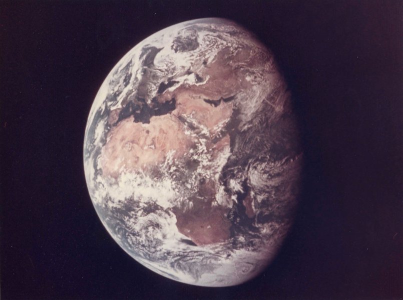 La Terre - AS11-36-5355